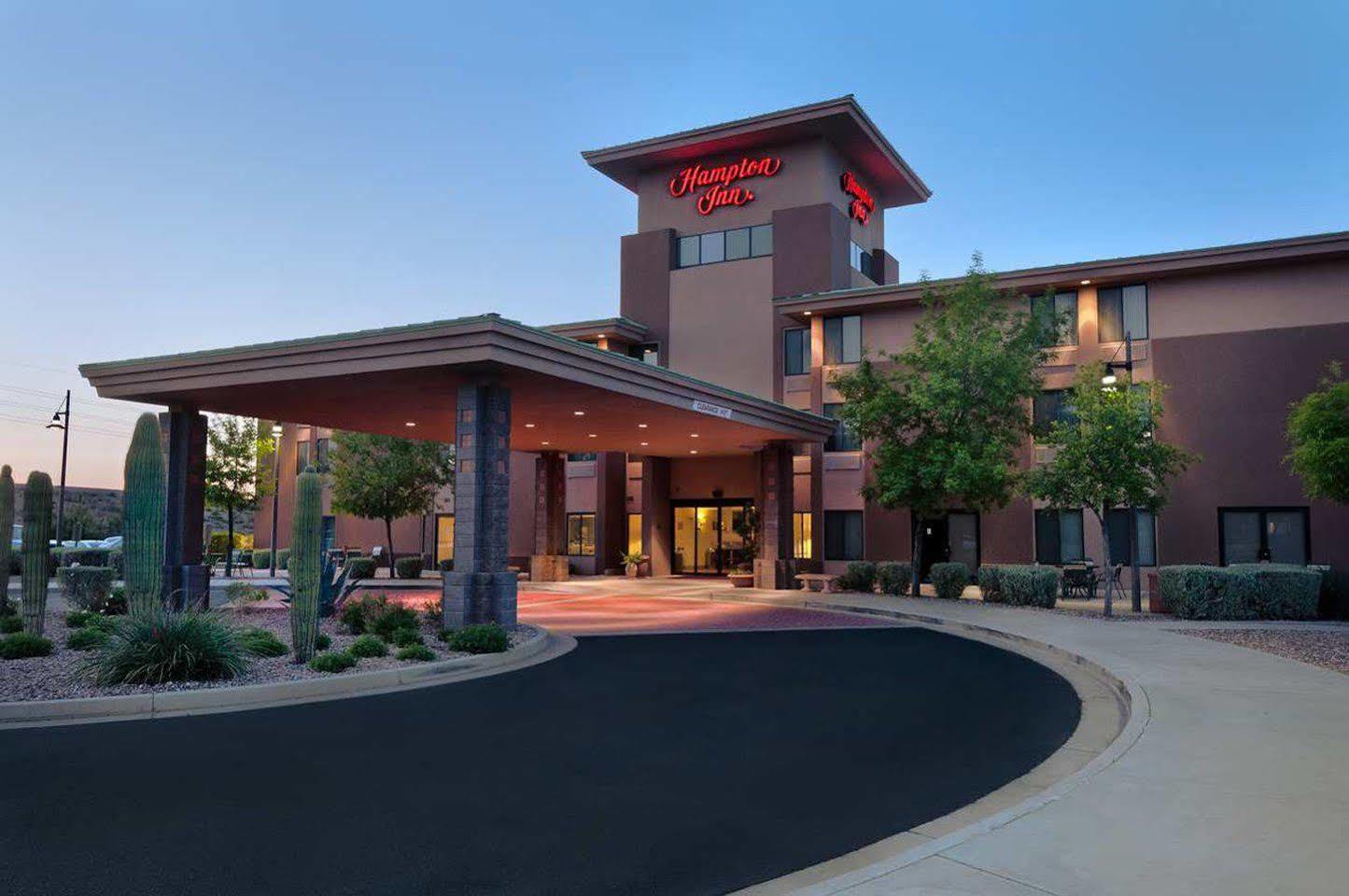Hampton Inn Phoenix/Anthem Exterior photo